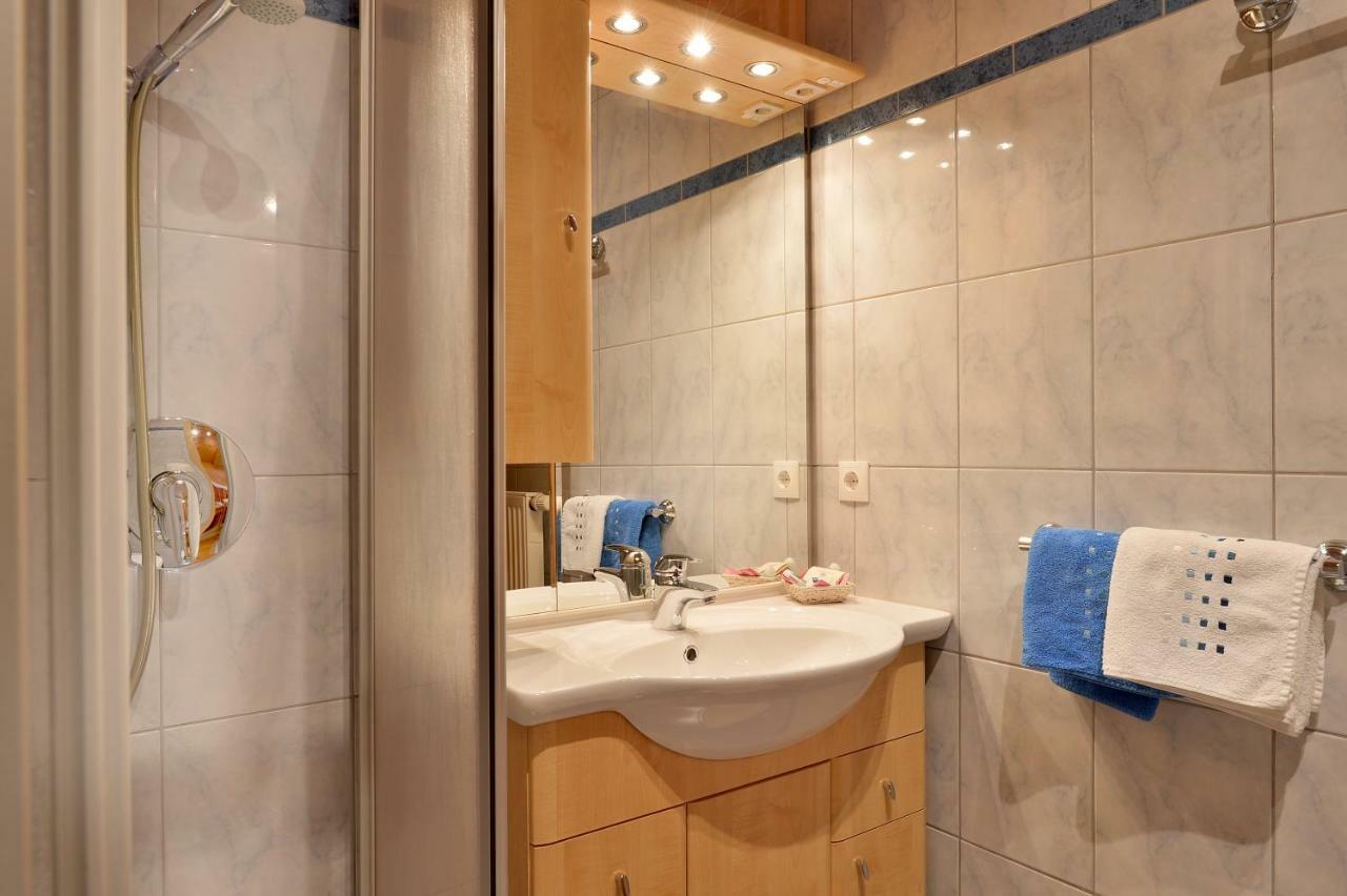 אלמאו Appartments Antoniushof מראה חיצוני תמונה